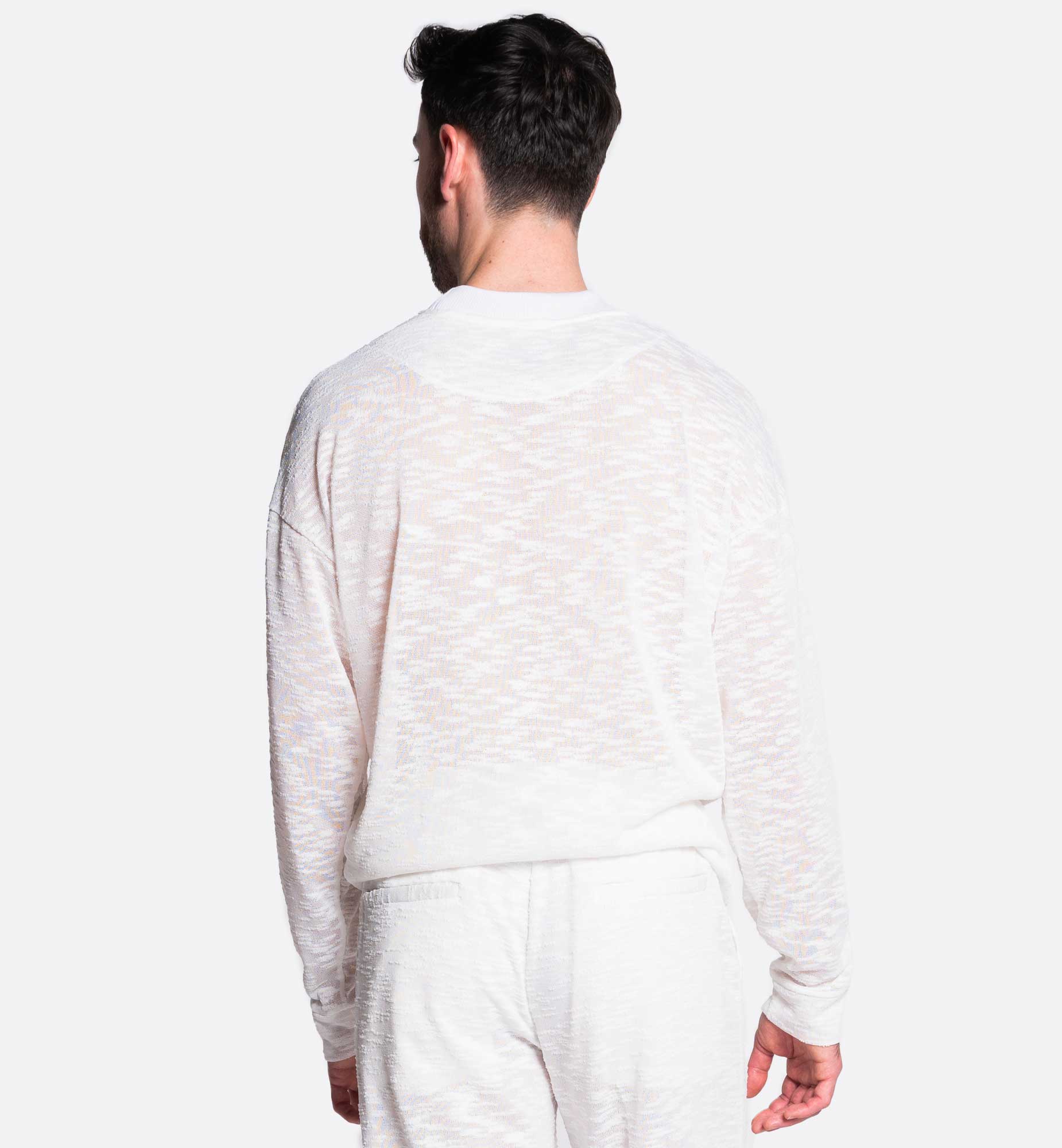 PULL RAS-DU-COU BLANC CASSÉ EN MAILLE TISSÉ
