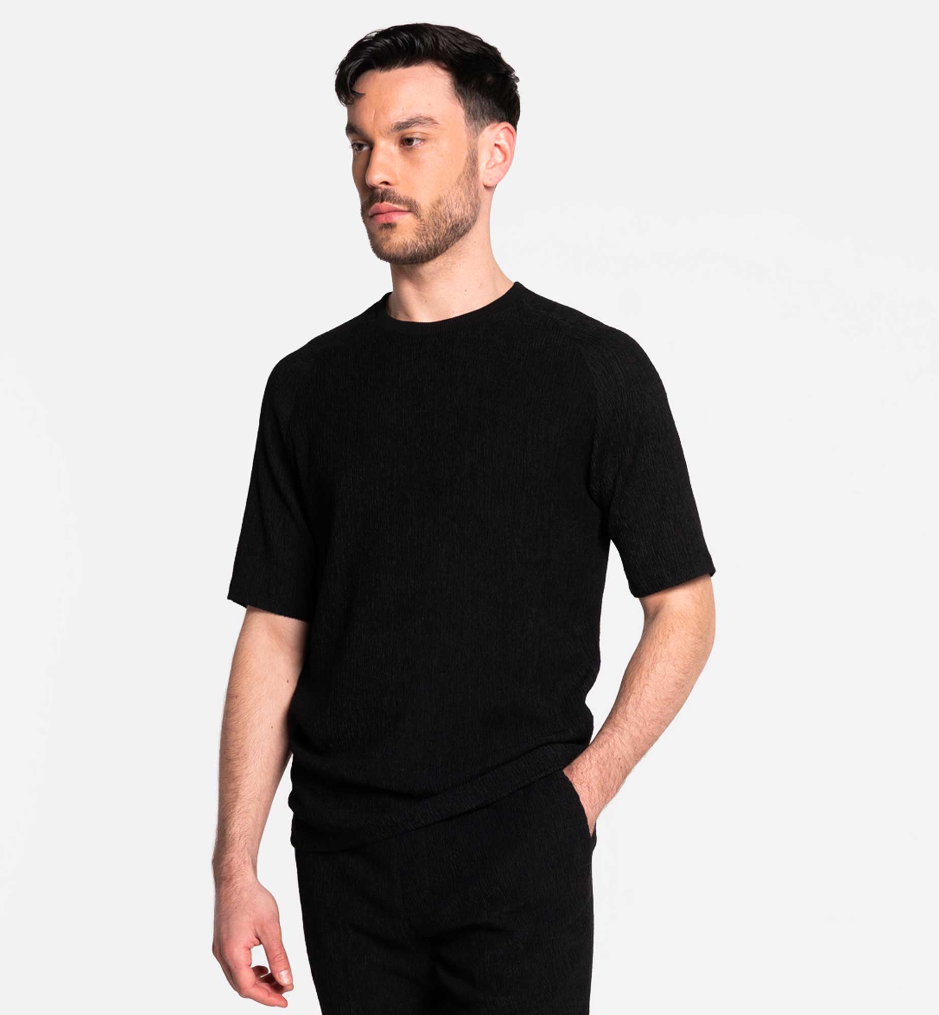 T-SHIRT HÉRITAGE ICON COUPE RELAX EN VISCOSE NOIR TEXTURÉE