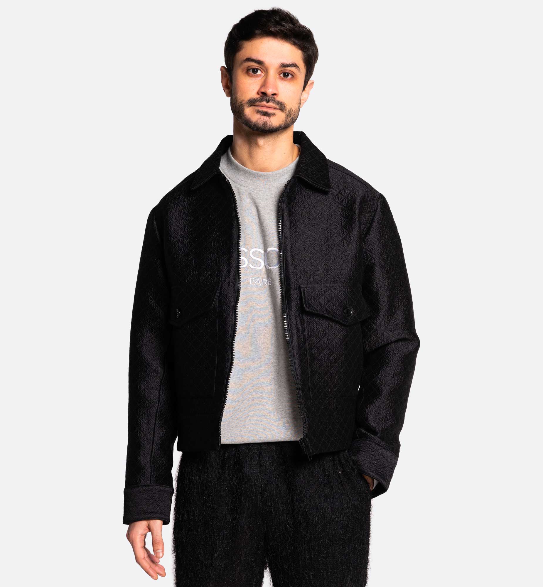 PULL RAS-DU-COU GRIS EN VISCOSE AVEC BRODERIE DEVANT