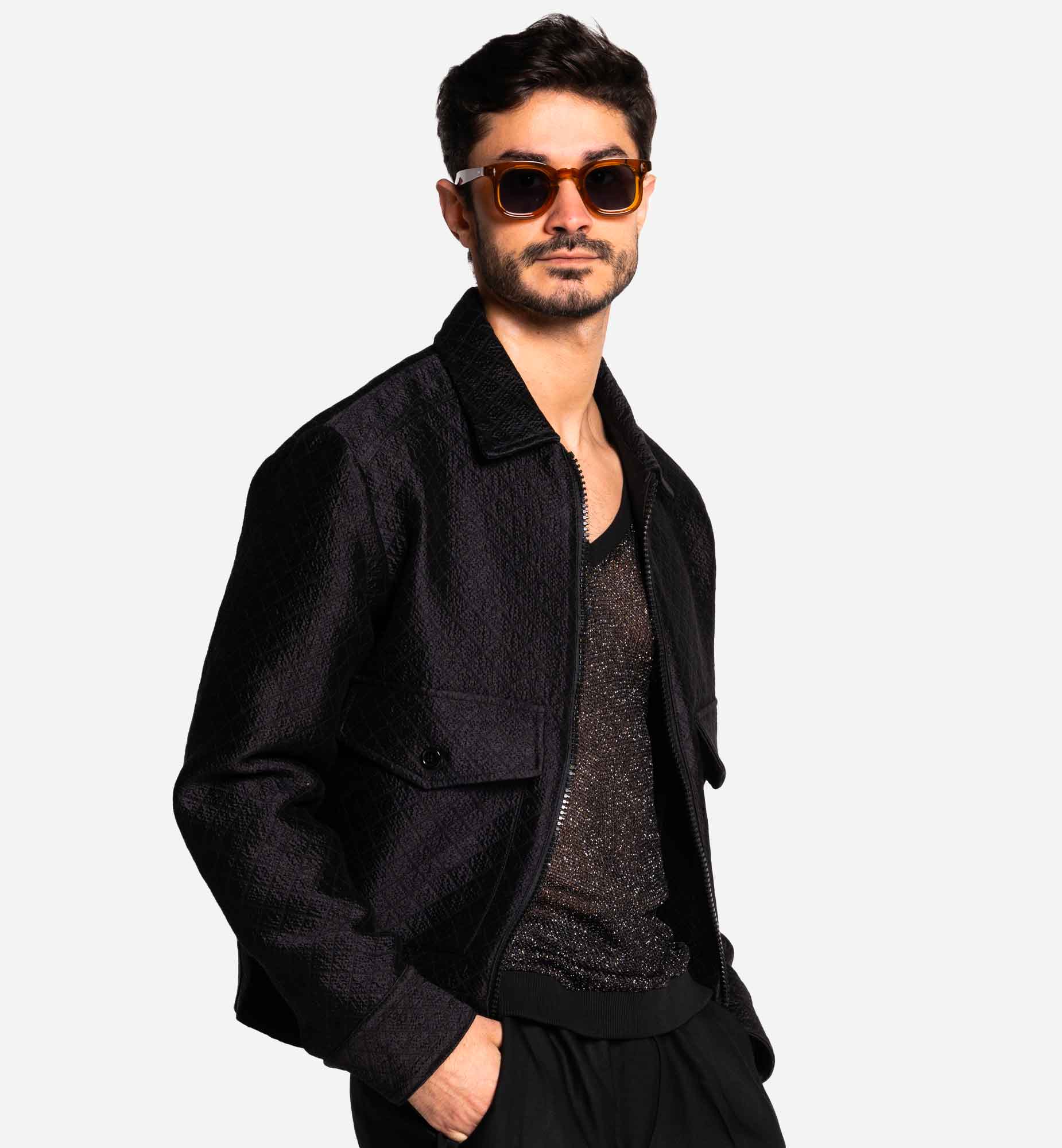 TOP COL V EN MAILLE NOIR LUREX